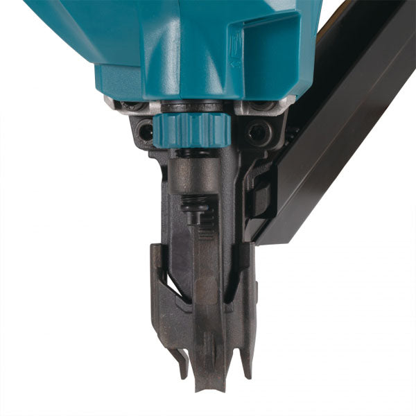CLOUEUR DE CHARPENTE 3-1/2'' MAKITA - DBN900Z