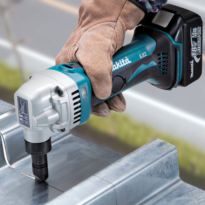 GRIGNOTEUSE À TÔLE MAKITA 18V - DJN161Z