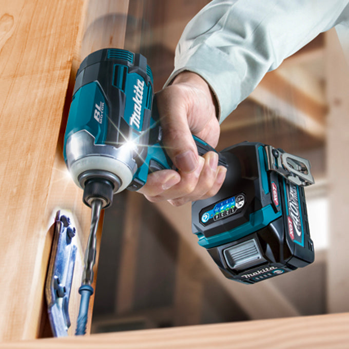 VISSEUSE IMPACT MAKITA 40V - TD001GZ